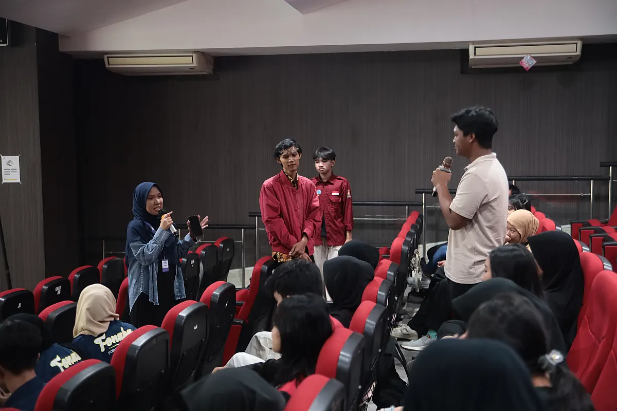 Yogyakarta Youth Champion Mental Health and 'Safe Spaces' at "Serenada" Film Screening